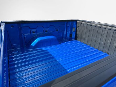 Used 2025 Chevrolet Silverado 1500 LT image 25