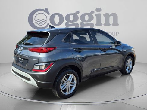 Certified 2023 Hyundai Kona SE w/ Cargo Package AWD/4WD image 5