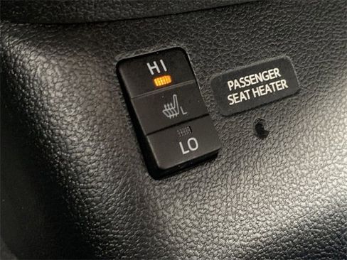 Used 2017 Toyota Prius Four Touring image 27