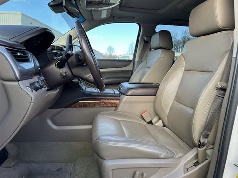 Used 2017 Chevrolet Tahoe Premier image 3