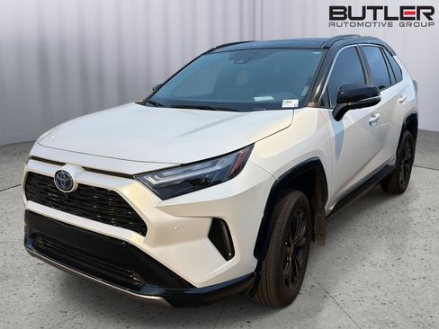 Certified 2024 Toyota RAV4 XSE w/ Advanced Technology Package AWD/4WD image 2
