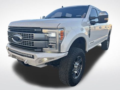 Used 2019 Ford F250 Platinum w/ Platinum Ultimate Package image 1