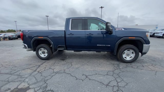Used 2023 GMC Sierra 2500 SLE w/ SLE Convenience Package AWD/4WD image 9