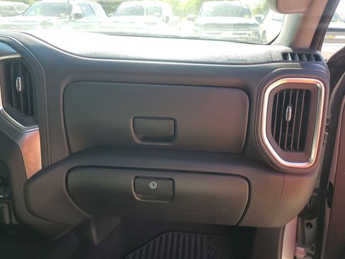 Used 2020 Chevrolet Silverado 1500 LT w/ All-Star Edition AWD/4WD image 34