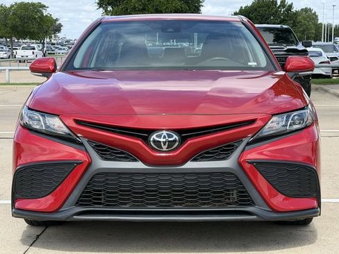 Certified 2024 Toyota Camry SE FWD image 8