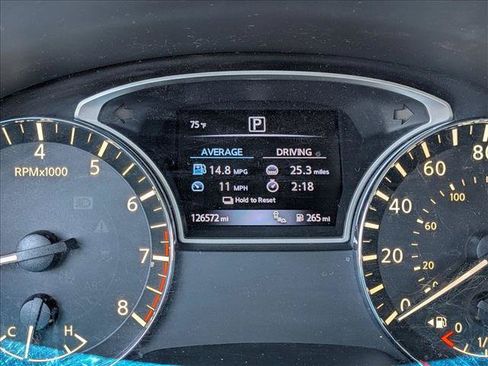 Used 2017 Nissan Altima 2.5 SV FWD image 10