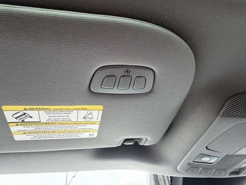 Used 2018 Lincoln Navigator Reserve w/ Technology Package AWD/4WD image 32