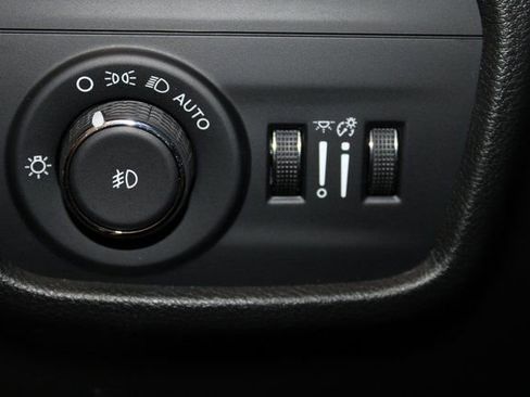Used 2024 Jeep Grand Cherokee Summit AWD/4WD image 29