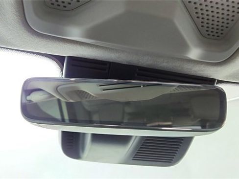 Used 2024 Rivian R1S Adventure image 56