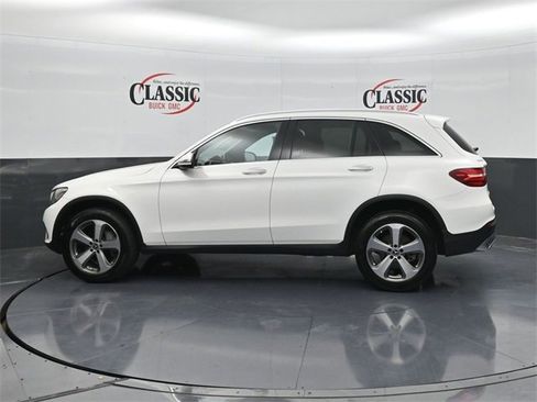 Used 2019 Mercedes-Benz GLC 300 image 2