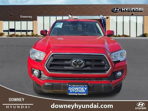 Used 2023 Toyota Tacoma SR5 w/ Technology Package AWD/4WD image 8