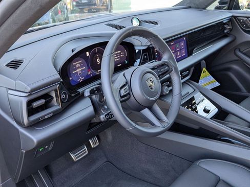 New 2025 Porsche Macan Turbo Electric image 4