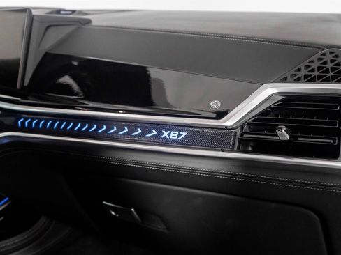 Used 2025 BMW ALPINA XB7 ALPINA XB7 image 49