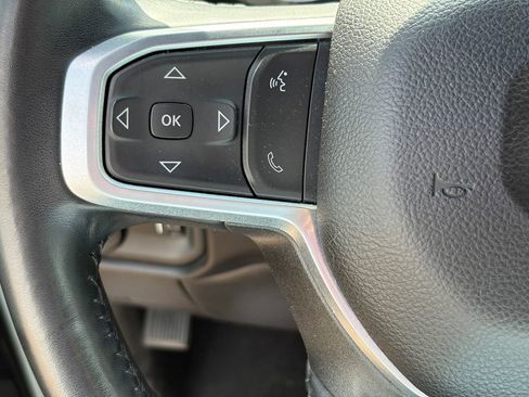 Used 2024 RAM 3500 Big Horn AWD/4WD image 31