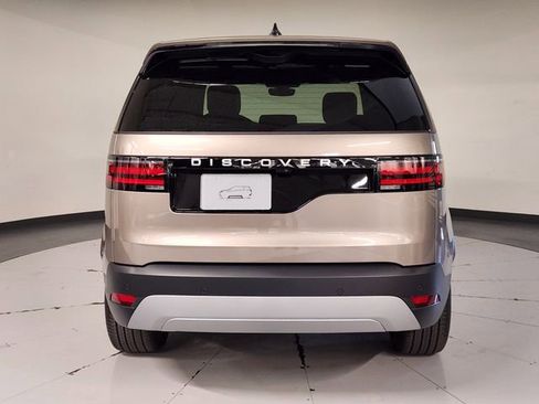 New 2026 Land Rover Discovery S AWD/4WD image 10