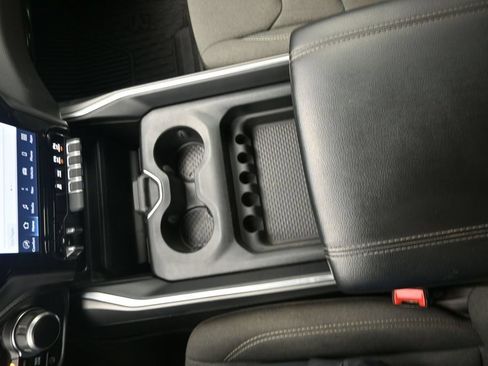 Used 2024 RAM 1500 Big Horn AWD/4WD image 19