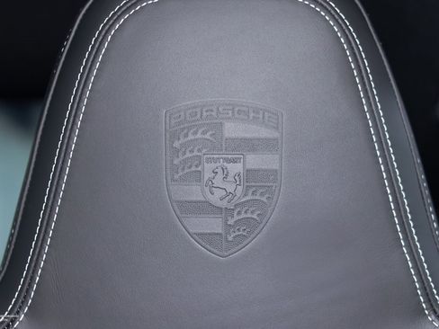 Used 2022 Porsche 911 GT3 image 40