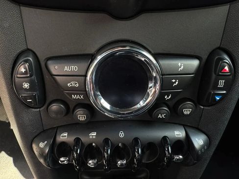Used 2014 MINI Cooper Convertible FWD image 29