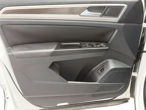 Used 2019 Volkswagen Atlas SEL FWD image 13