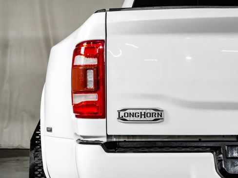 Used 2022 RAM 3500 Limited w/ Body Color Bumper Group AWD/4WD image 42