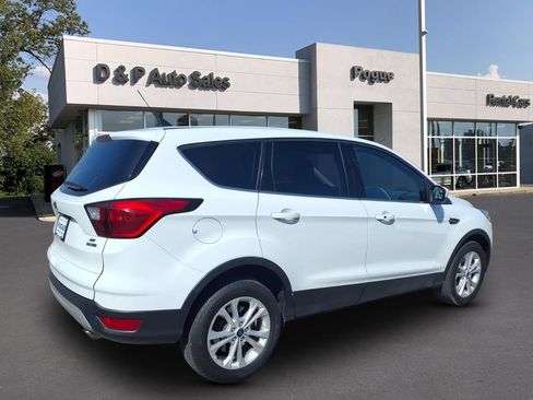 Used 2019 Ford Escape SE AWD/4WD image 2
