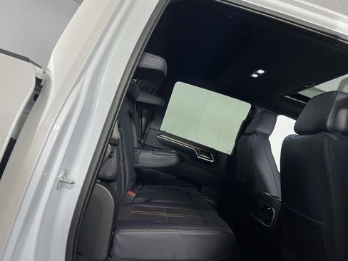 Used 2025 Chevrolet Silverado 2500 High Country w/ High Country Premium Package image 32