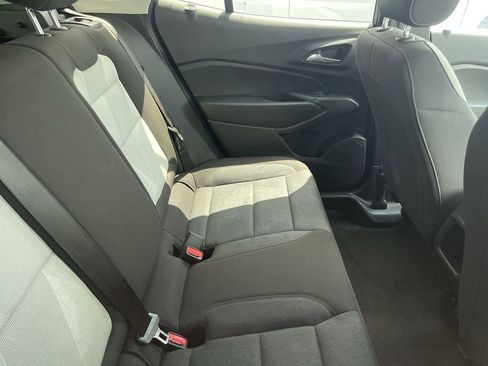 Used 2024 Chevrolet Trax LS w/ Driver Confidence Package FWD image 9