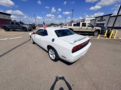 Used 2012 Dodge Challenger SXT Plus RWD image 29