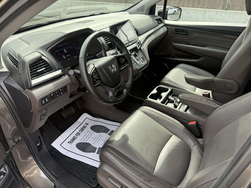 Used 2020 Honda Odyssey Touring image 12