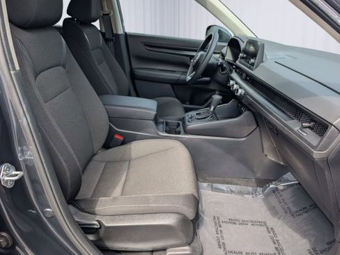 Certified 2024 Honda CR-V EX image 8