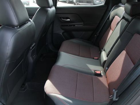 Used 2025 Nissan Kicks SR AWD/4WD image 25