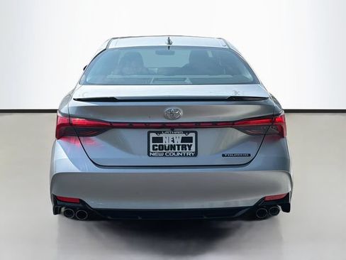 Used 2022 Toyota Avalon Touring w/ Carpet Mat Package (TMS) FWD image 6