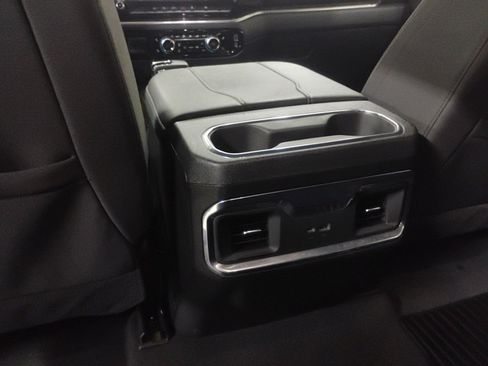 Used 2025 GMC Sierra 1500 Elevation image 20