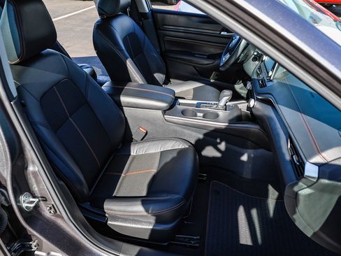 Used 2022 Nissan Altima 2.5 SR image 7