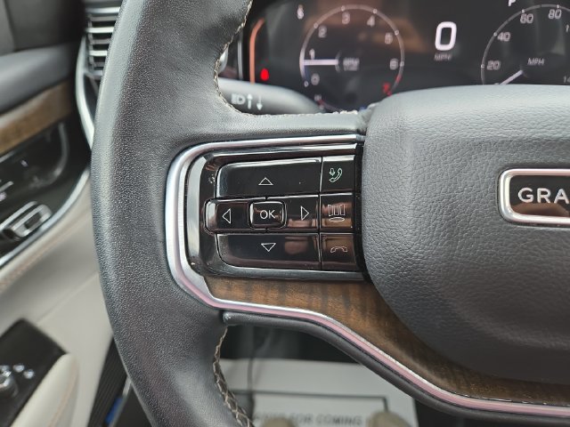 Used 2023 Jeep Grand Wagoneer 4WD w/ Rear Seat Video Group 1 image 19