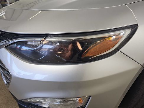 Certified 2022 Chevrolet Malibu LT FWD image 35