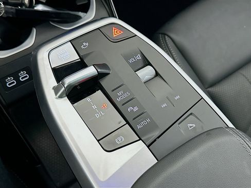 Used 2025 BMW X2 xDrive28i image 24