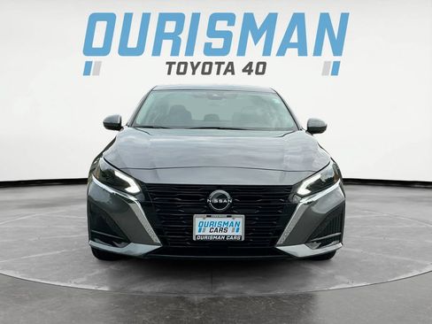 Used 2023 Nissan Altima 2.5 SL AWD/4WD image 2