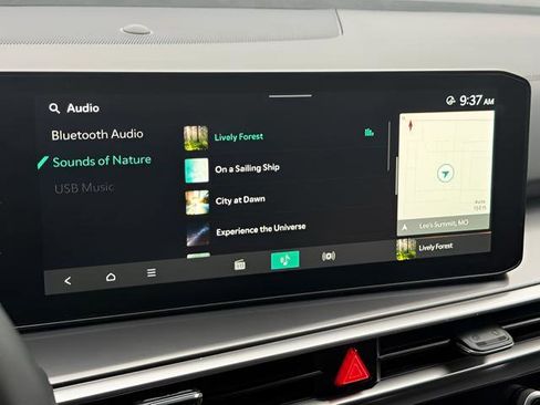 Used 2025 Kia Sorento S w/ Panoramic Sunroof Package image 19