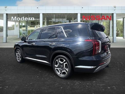 Used 2025 Hyundai Palisade Limited AWD/4WD image 3