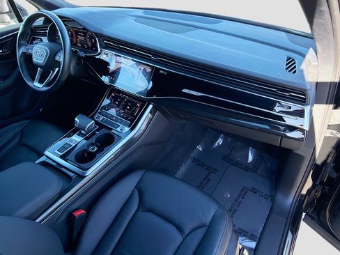 Used 2025 Audi Q7 Premium Plus image 14