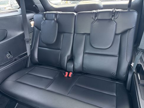 Used 2020 Ford Explorer ST image 31