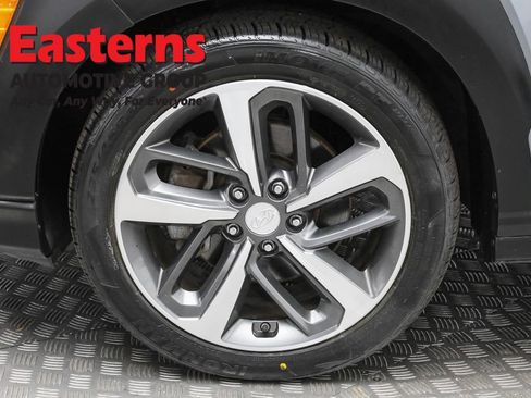 Used 2019 Hyundai Kona Limited image 32