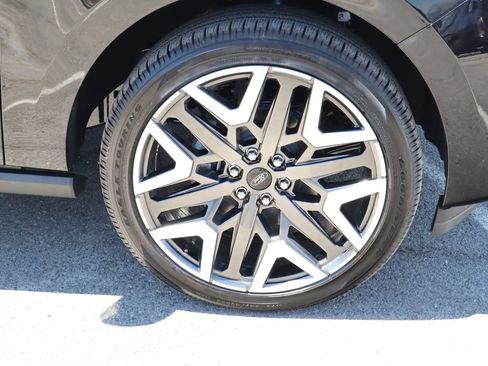 New 2027 Ford Expedition Max Platinum w/ Platinum Ultimate Package AWD/4WD image 10