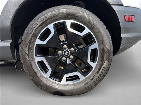 Used 2024 Ford Bronco Sport Outer Banks w/ Tech Package AWD/4WD image 9