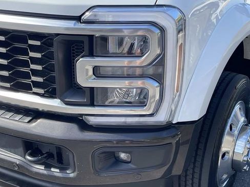 Certified 2025 Ford F450 King Ranch AWD/4WD image 11