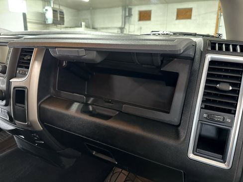 Used 2020 RAM 1500 Classic Warlock image 46