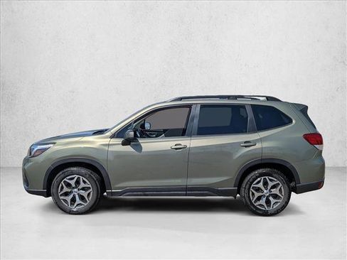 Used 2019 Subaru Forester Premium image 8