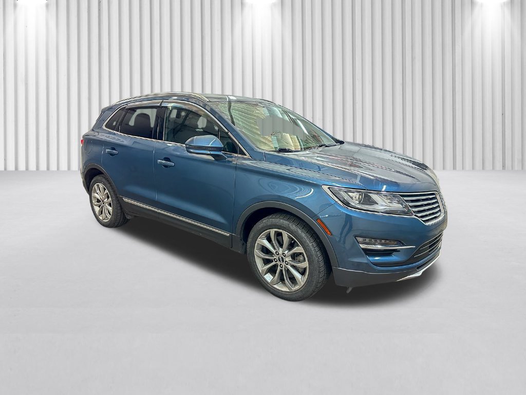 Used 2018 Lincoln MKC Select AWD/4WD image 2