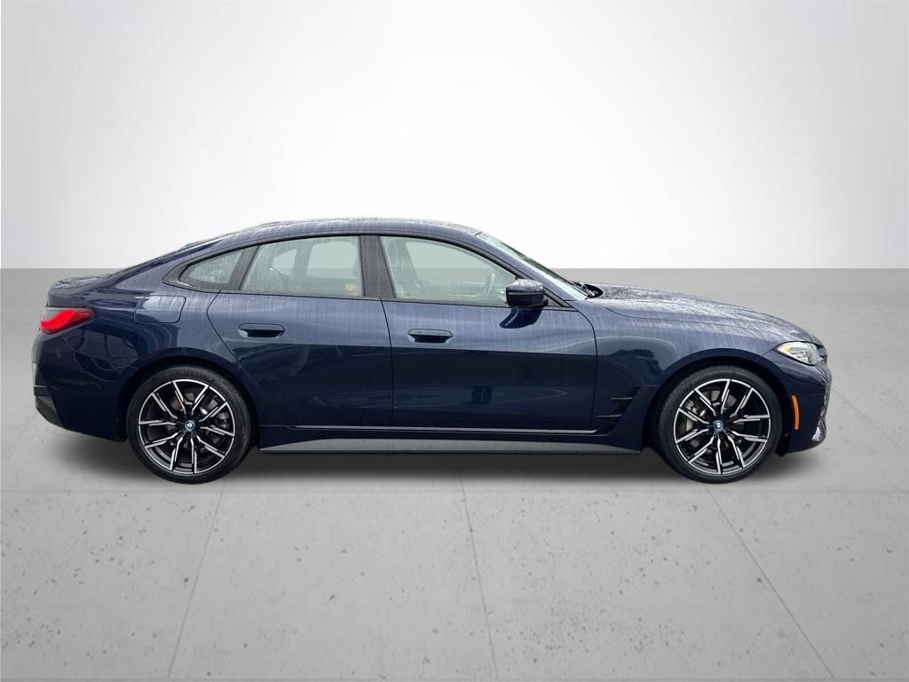 Used 2022 BMW i4 eDrive40 w/ M Sport Package RWD image 5